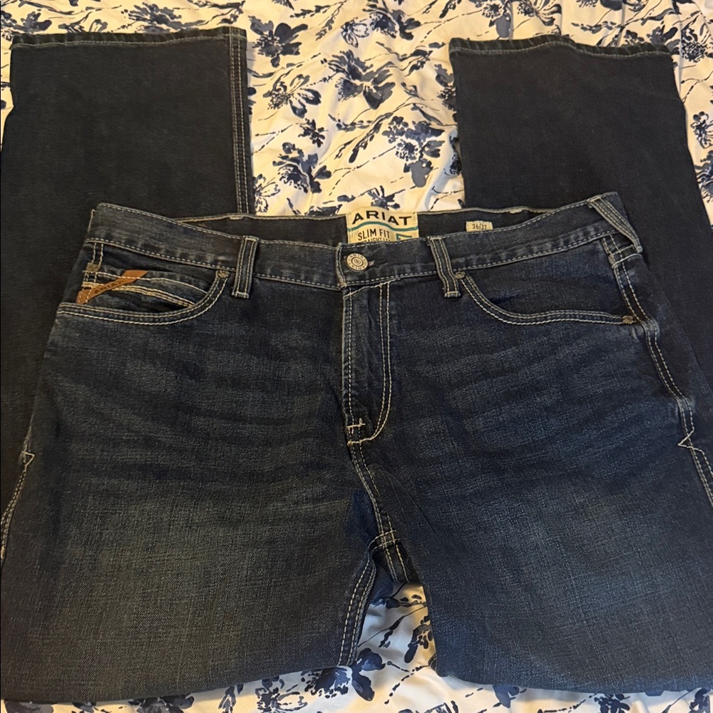 Ariat Men's Dark Wash Slim Jeans Size 36/32